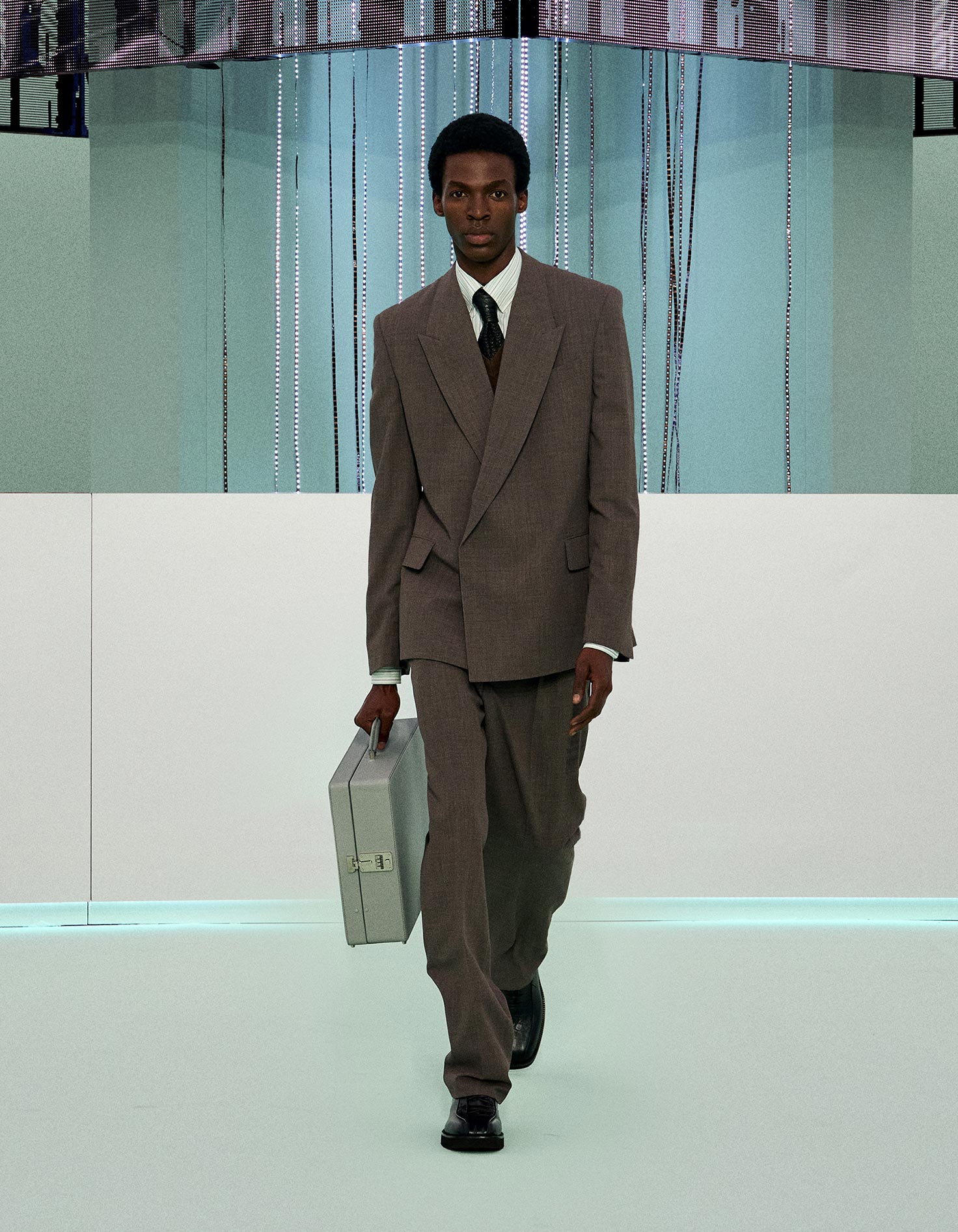 boss outfit heren grijs pak