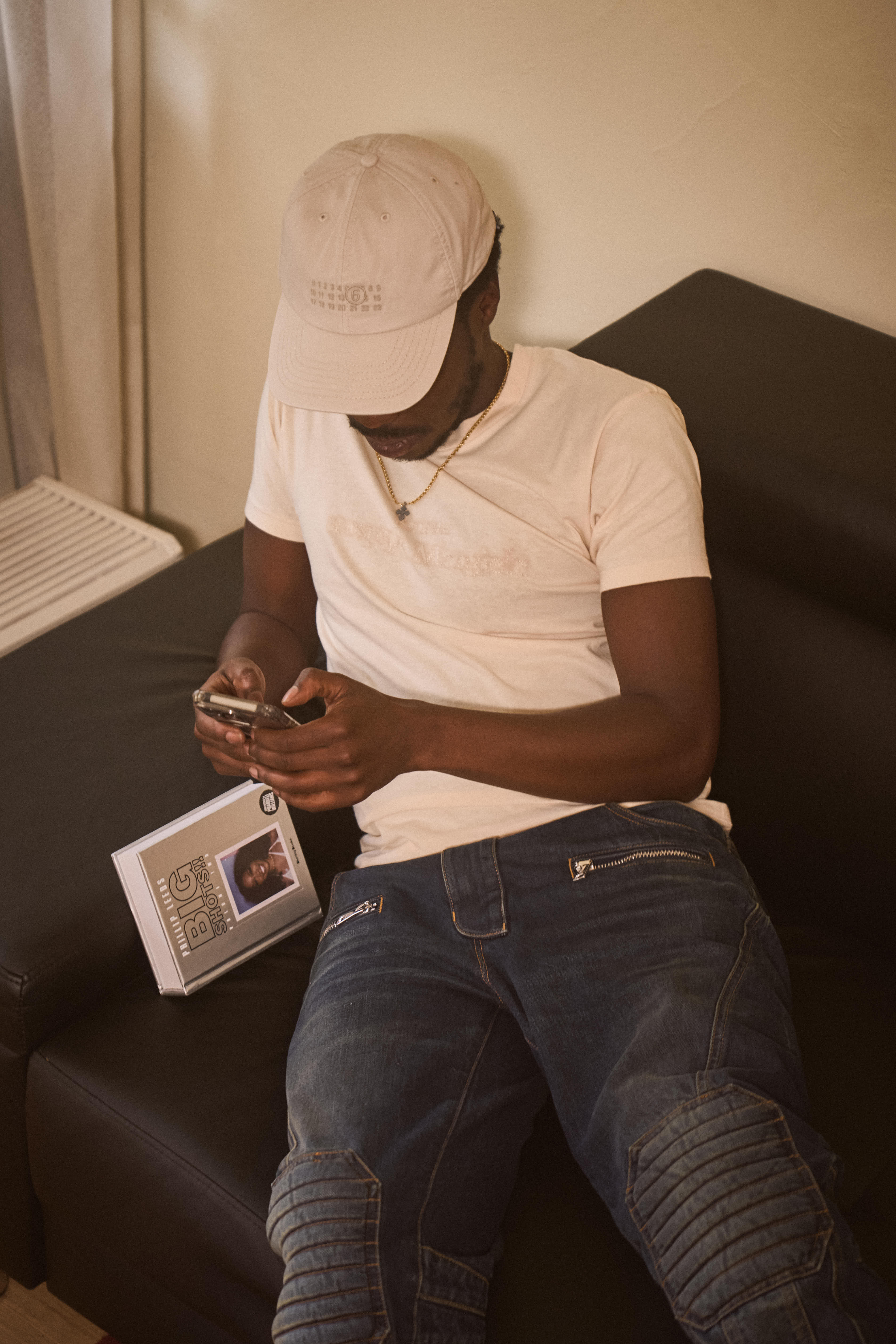 Eben Badu in Margiela thuis