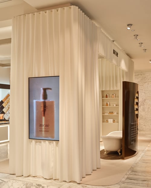 Amoué popup de Bijenkorf Amsterdam