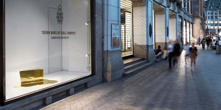 Room On The Roof presenteert Sarah van Sonsbeeck