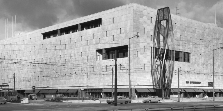 De Bijenkorf Rotterdam viert 60 jaar Breuer